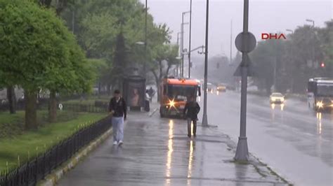 İ­s­t­a­n­b­u­l­­d­a­ ­s­a­ğ­a­n­a­k­ ­y­a­ğ­m­u­r­ ­e­t­k­i­l­i­ ­o­l­u­y­o­r­ ­-­ ­S­o­n­ ­D­a­k­i­k­a­ ­H­a­b­e­r­l­e­r­